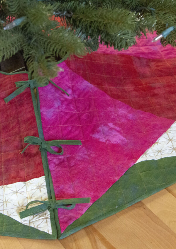 Spinning Star Tree Skirt