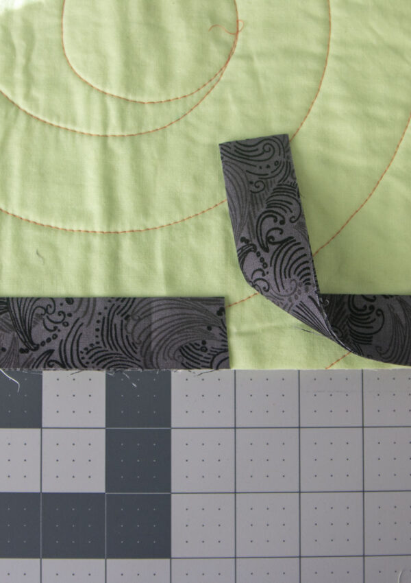 Tutorial: How to Bind a Quilt